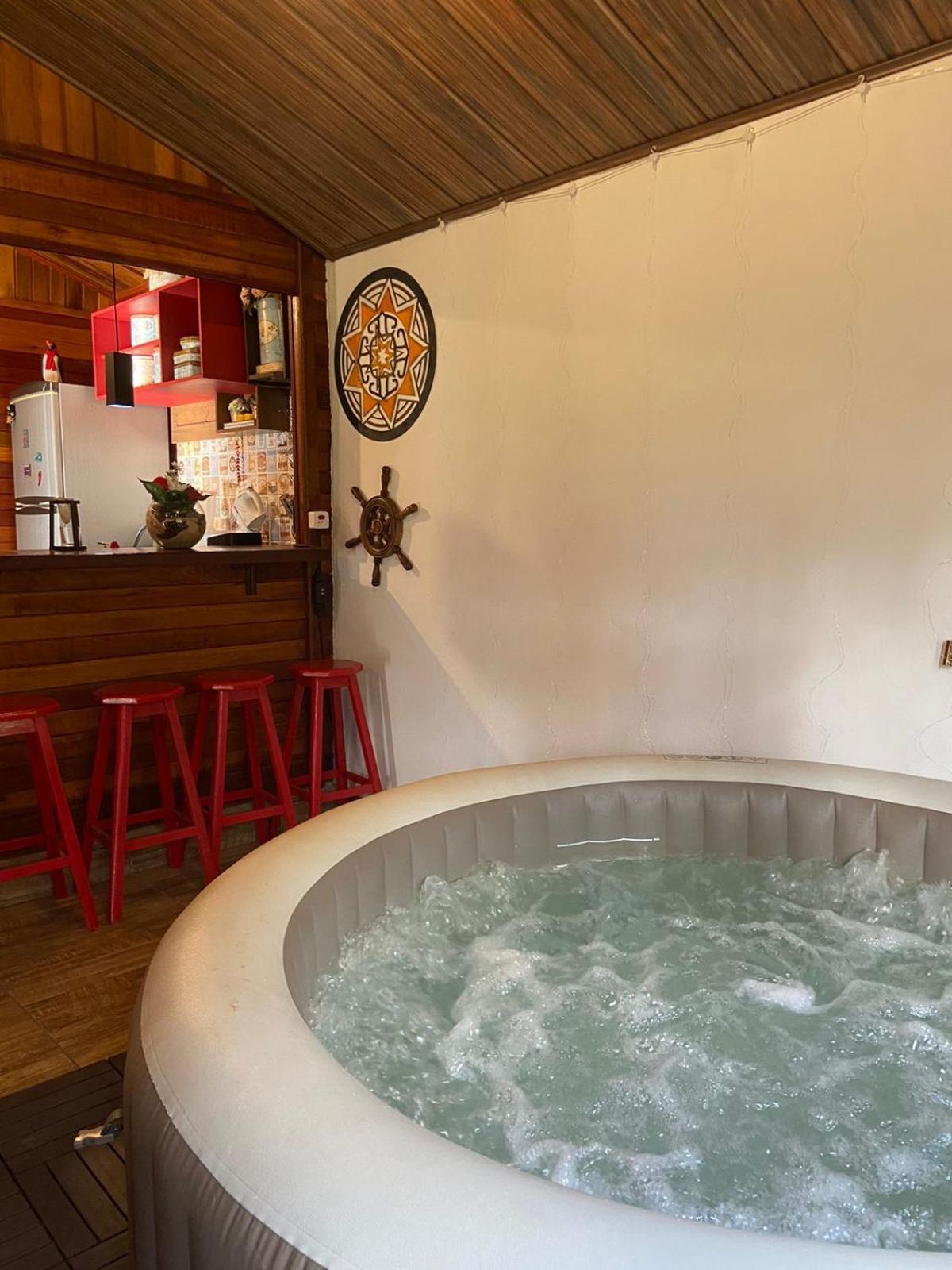 Cabana Com Jacuzzi Em Guararema Esterno foto