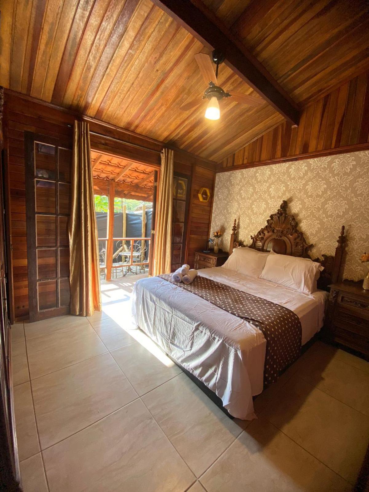 Cabana Com Jacuzzi Em Guararema Esterno foto