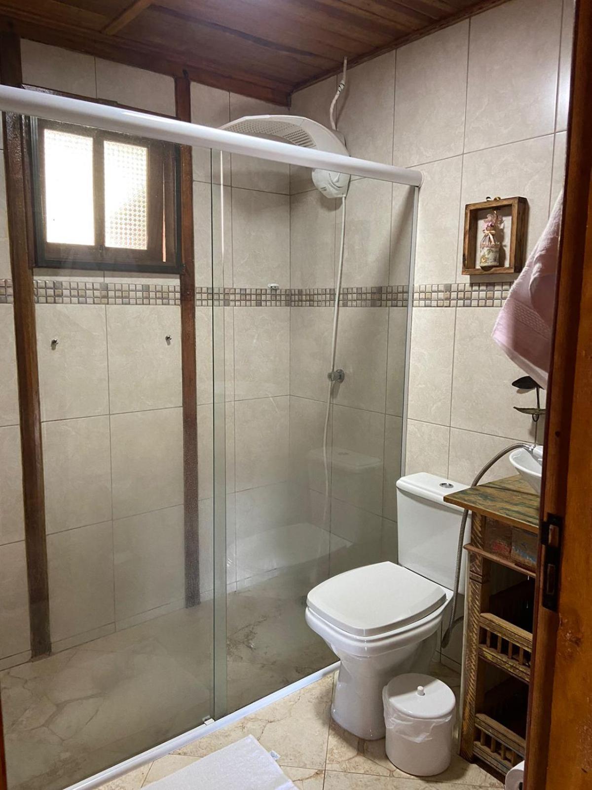 Cabana Com Jacuzzi Em Guararema Esterno foto